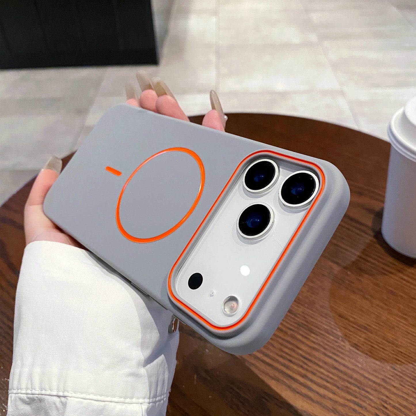 Luxury Magnetic Matte Phone Case - MagSafe Compatible